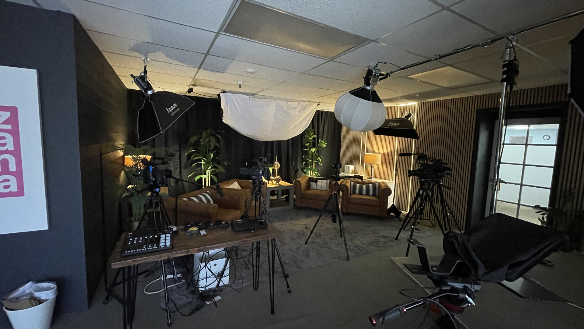 Studio Build 4